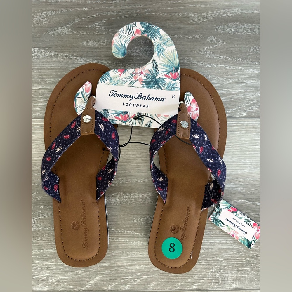 NEW Tommy Bahama Paisley Thong Sandals